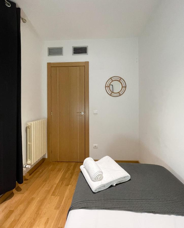 Vtz El Balcon De San Felipe Apartment Zaragoza Bagian luar foto